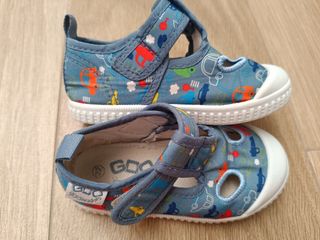 Sandalias bebé niño talla 22