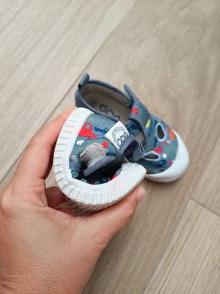 Sandalias bebé niño talla 22