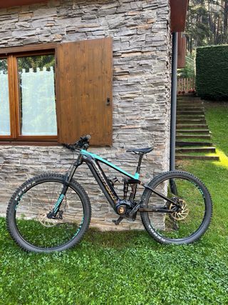 Bicicleta eléctrica de montaña Bianchi