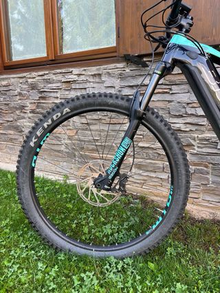 Bicicleta eléctrica de montaña Bianchi