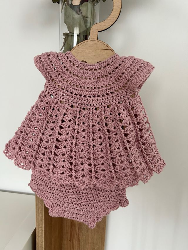 Ropa bebé reborn handmade