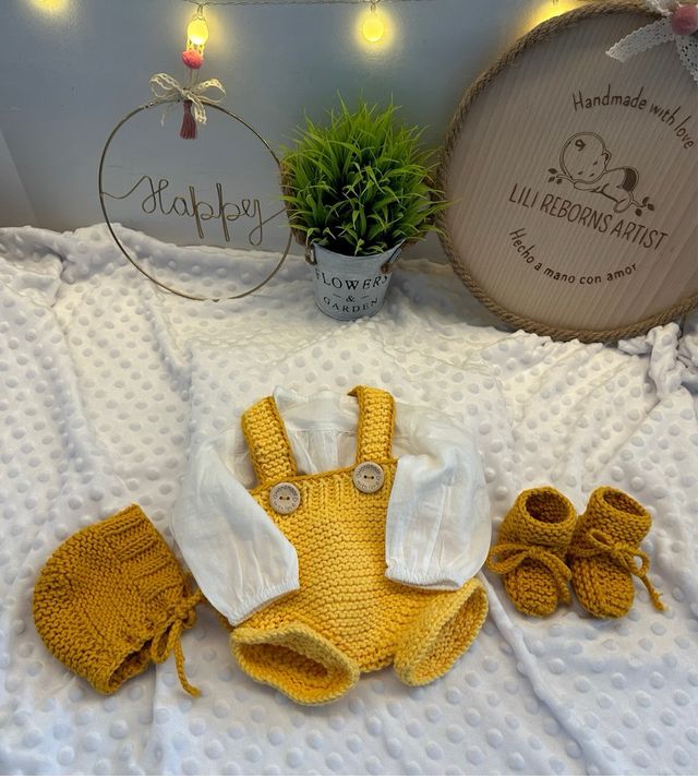 Ropa bebé reborn handmade