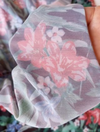 Blusa Sfera floral multicolor