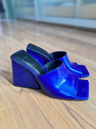 Zapatos Zara azules tacón 40