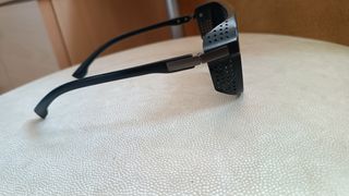 Gafas sol negras modernas