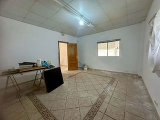 Local comercial en venta en Las Lagunas en Mijas