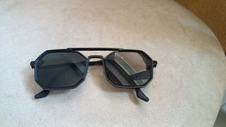 Gafas sol hexagonales negras