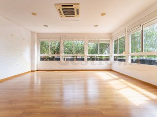 Local comercial en venta en Vilafortuny - Cap de Sant Pere en Cambrils
