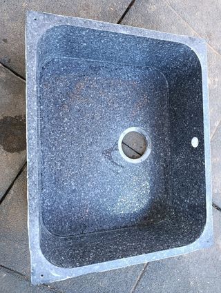 Pila de  mármol compac,silestone gris