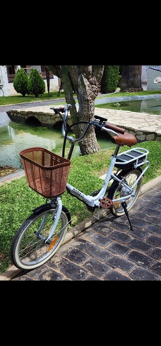 Bicicleta eléctrica plegable