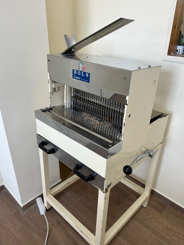 Cortadora de pan ROLS