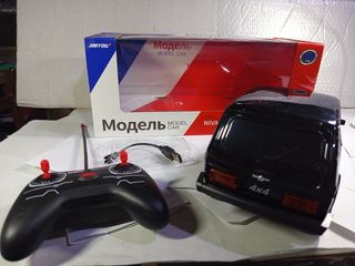 Lada Niva radiocontrol