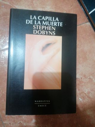 Varios titulos, Ken follet, Arturo Perez Reverte,