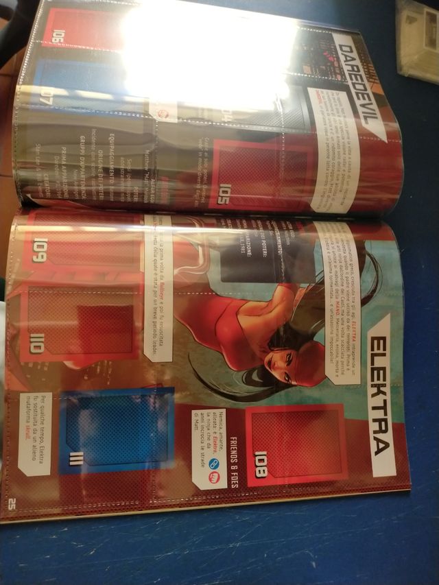 Album Marvel Super Heroes Panini 2017 Anniversario