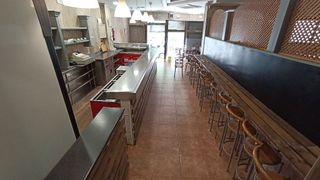 Bar en venta en Instituts - Universitat en Lleida