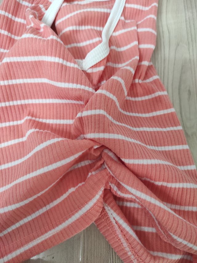 Top rayas coral-blanco