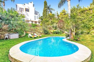 Chalet en alquiler en Elviria en Marbella