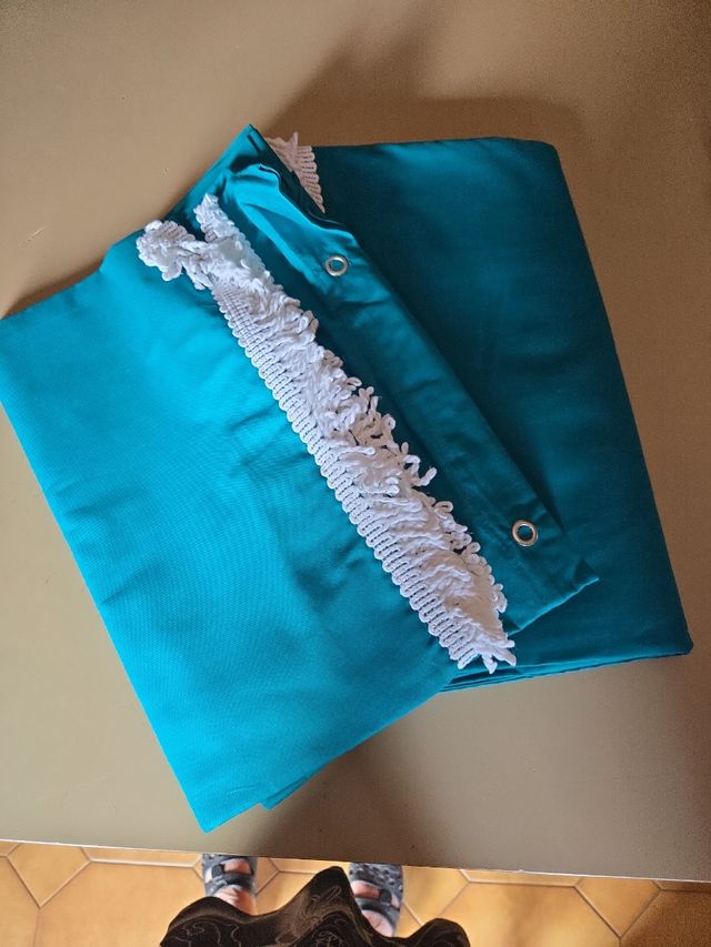 Tenda da sole turchese con nappine