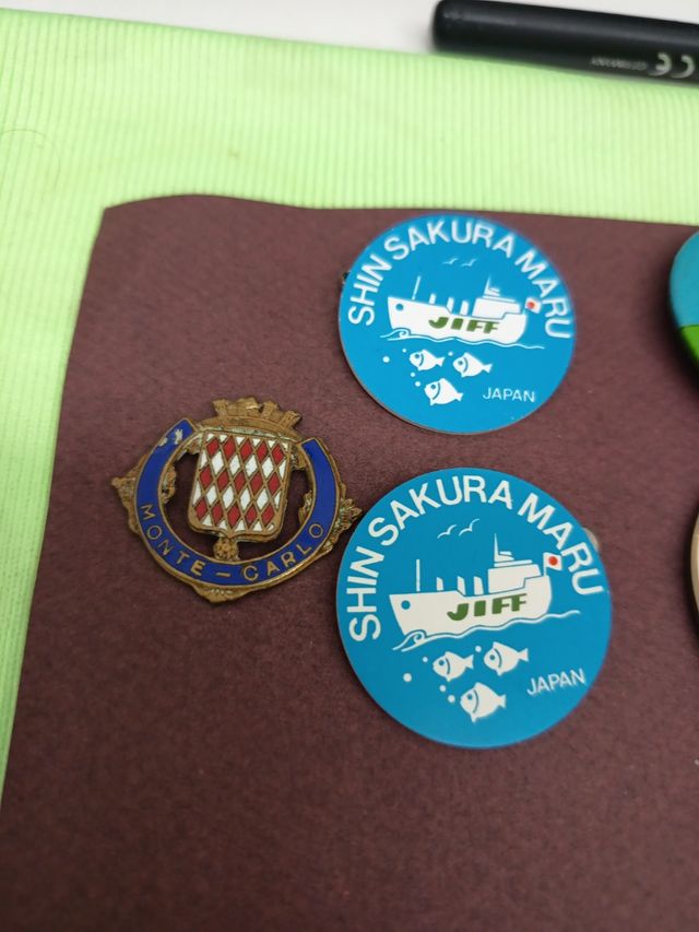 Lote de 5 chapas variadas