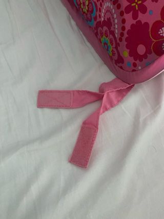 Mini cuna portátil con mosquitera