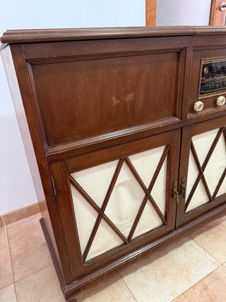 Paillard Multidisc Suiza años 50 Radio +tocadiscos