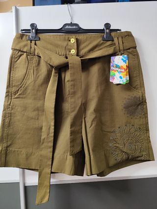 Bermudas Desigual verde oliva