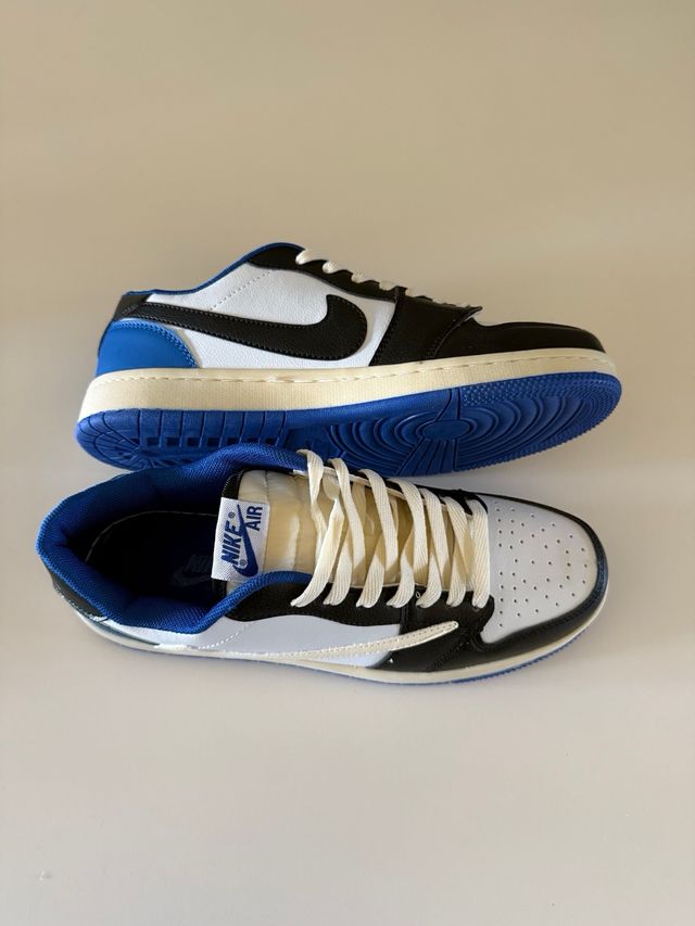 Nike Air Jordan Retro Low x Travis Scott