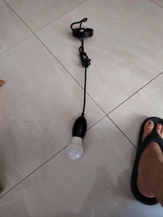 Lámpara colgante negra