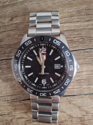Reloj Luminox sin uso