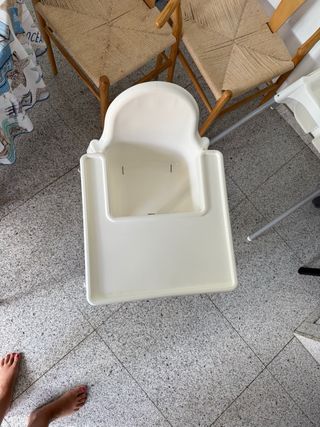 Trona IKEA Blanca c/bandeja