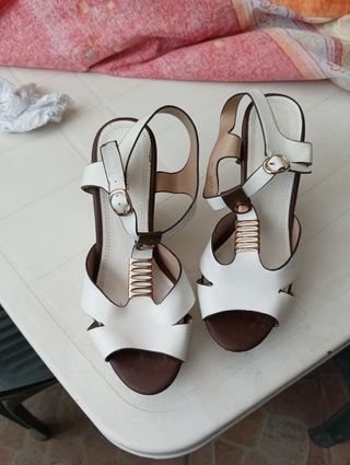 Sandali bianchi c/ tacco 39