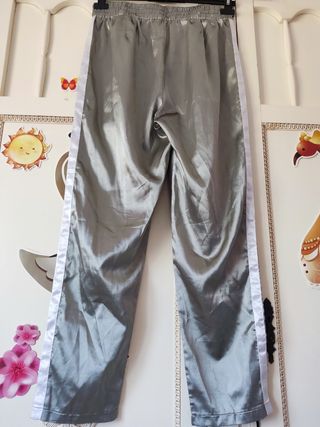 Pantalones satinados verde 
