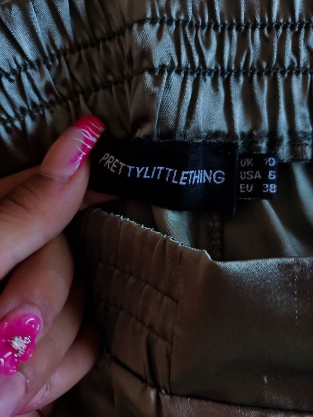 Pantalones satinados verde