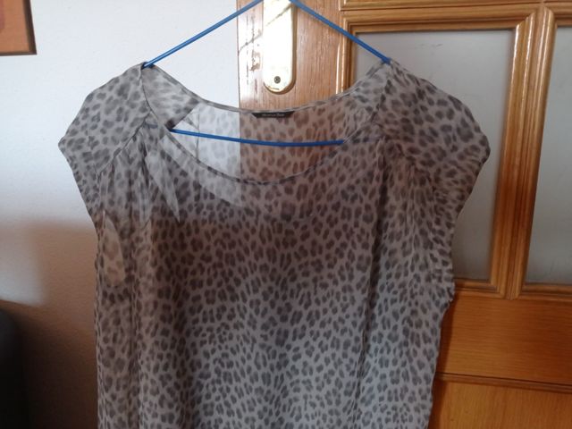 Blusa leopardo beige-gris Massimo Dutti