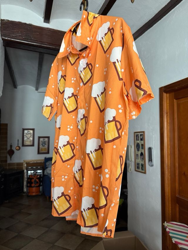 Camisa hawaiana cerveza