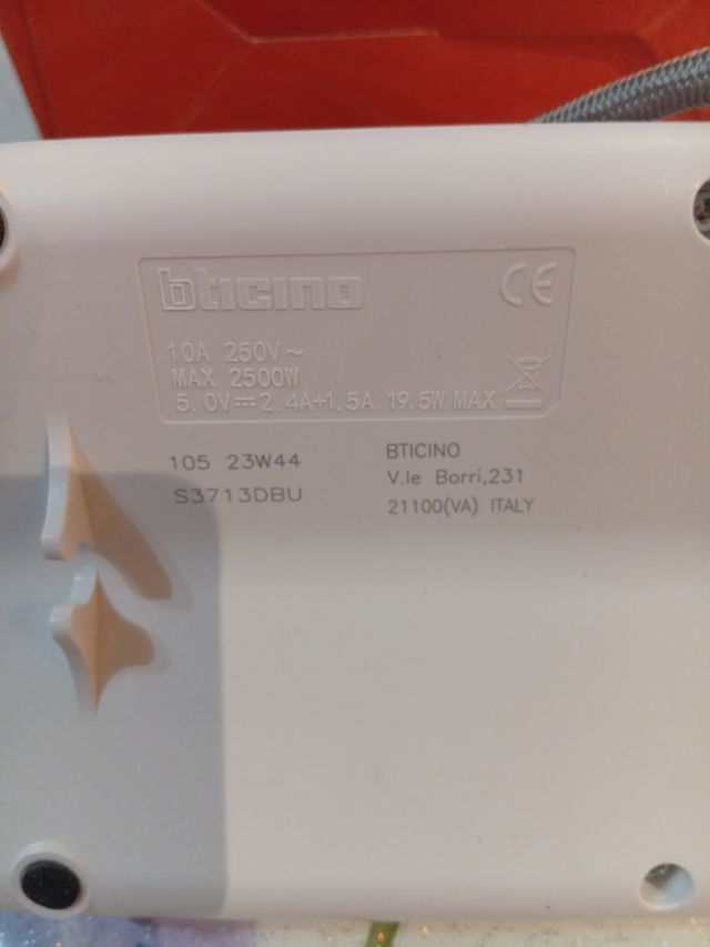 Multipresa Star Desk 2 porte USB tipo A