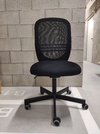 Silla oficina Ikea negra Flintan
