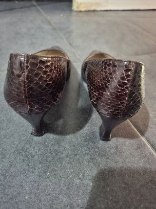 Zapatos franceses, de tacón, marca Lanvin Marrón