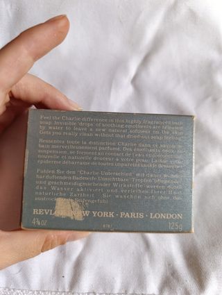 Saponetta vintage Charlie Revlon