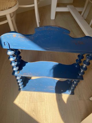 Estantería vintage azul de madera