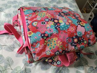 Asiento alzador y Bolsa portameriendas infantil