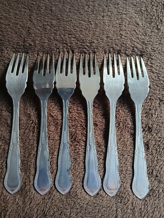 Cubertería vintage: 6 cuchillos + 6 tenedores