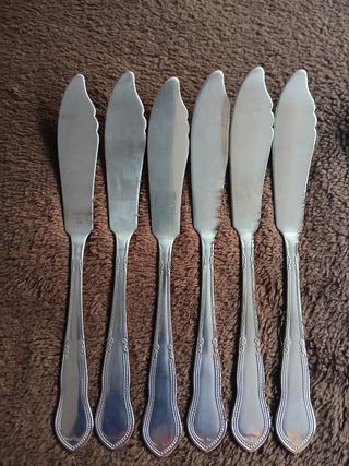 Cubertería vintage: 6 cuchillos + 6 tenedores