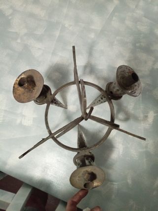 Candelero medieval metal