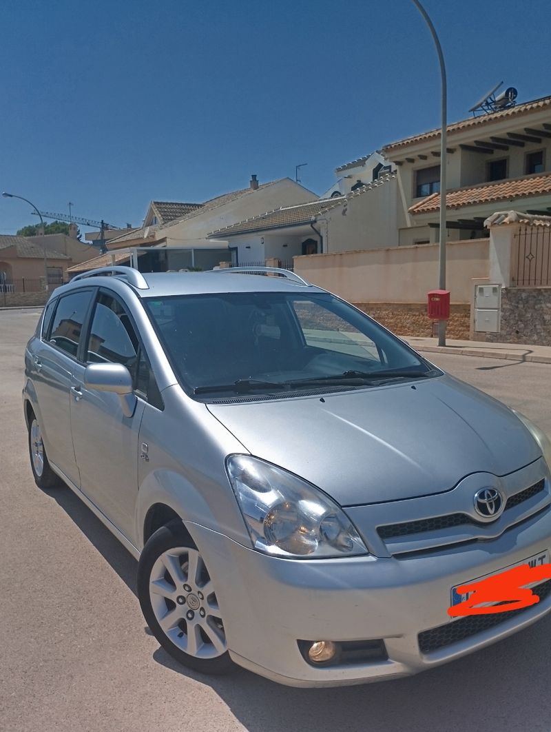 Toyota Corolla 2004 - foto 1
