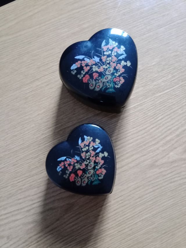 2 scatole cuore vintage