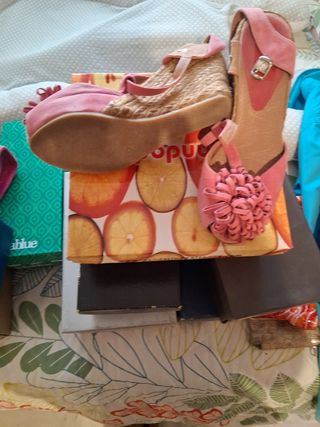 Zapatos cuña rosa