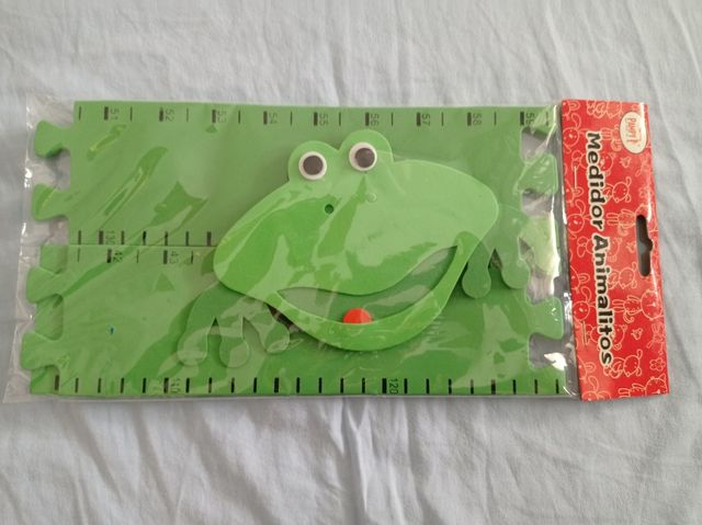 Medidor de altura infantil "ranita".