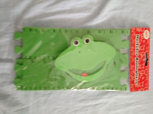 Medidor de altura infantil "ranita".