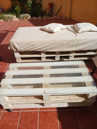 2 camas balinesas + mesa jardín